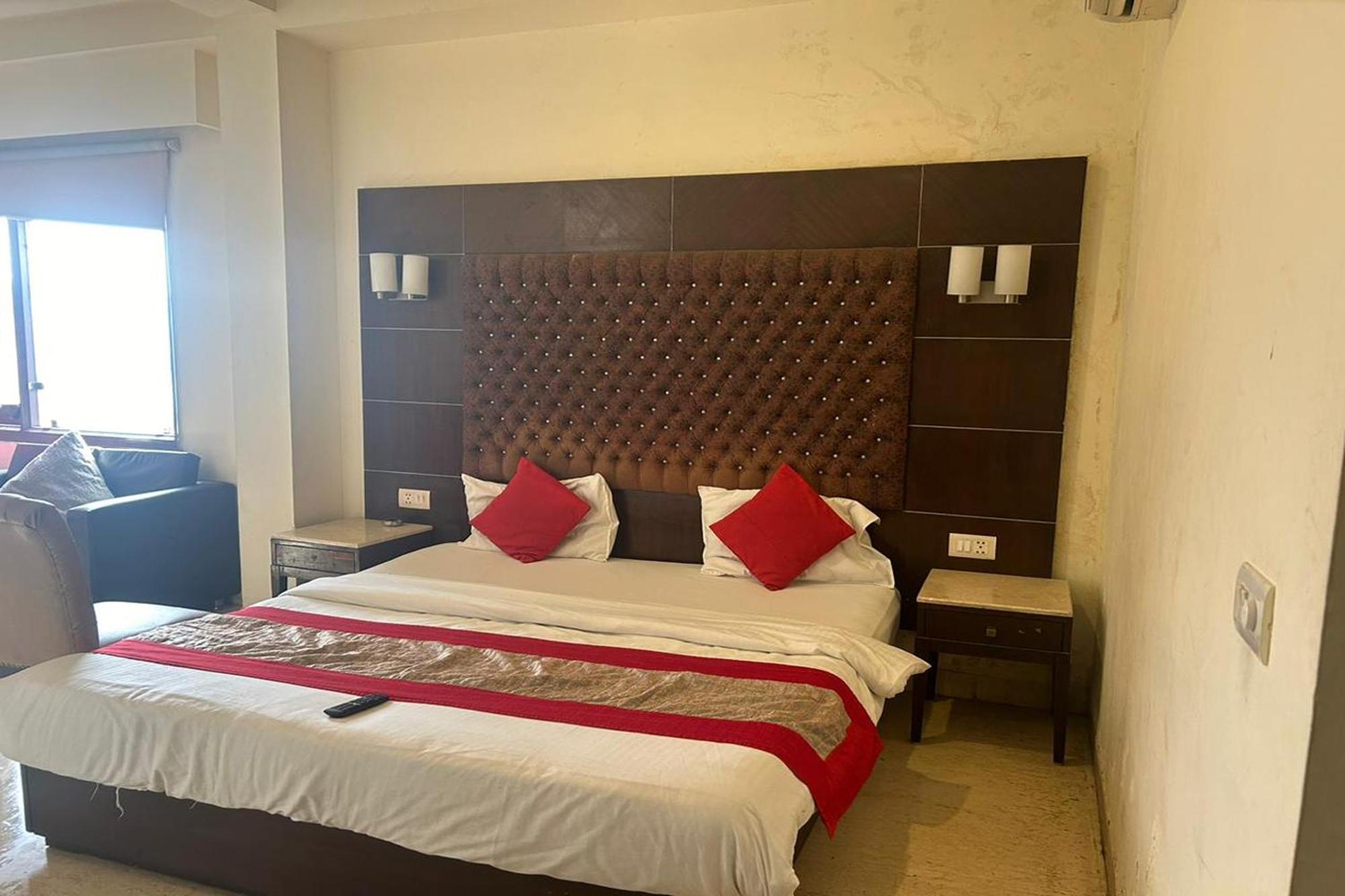The Metropolis Guest House Near Rk Ashram Metro Station Ню Делхи Екстериор снимка
