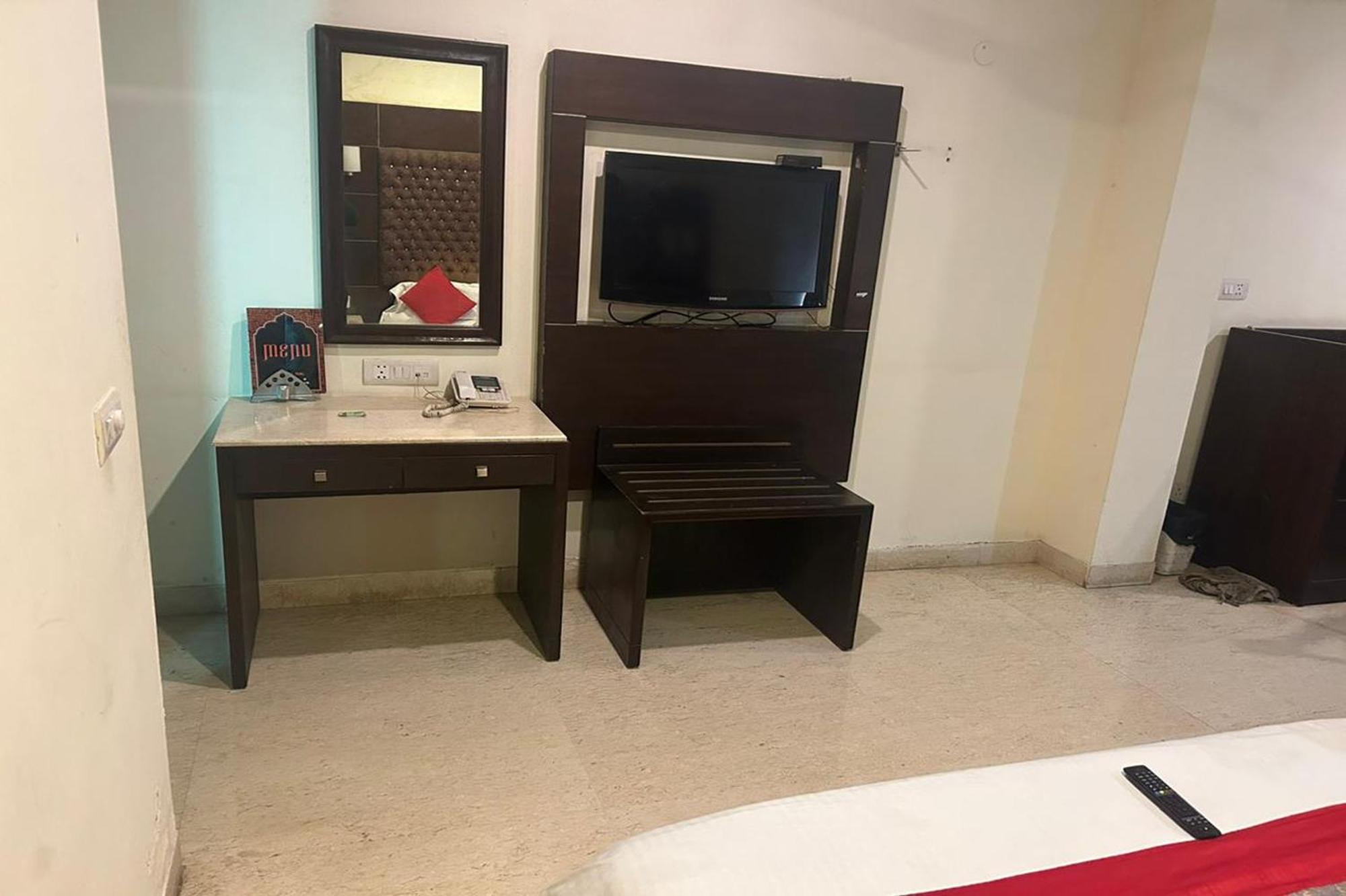 The Metropolis Guest House Near Rk Ashram Metro Station Ню Делхи Екстериор снимка