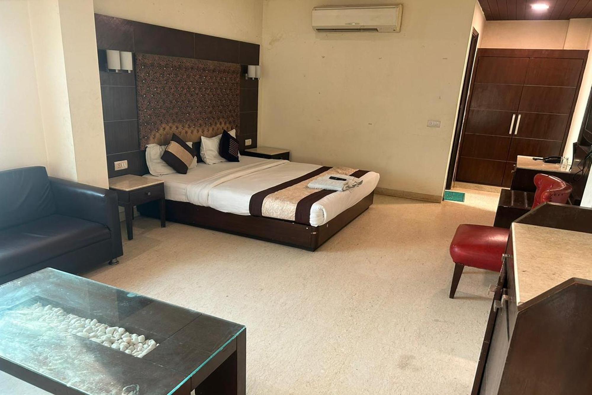 The Metropolis Guest House Near Rk Ashram Metro Station Ню Делхи Екстериор снимка