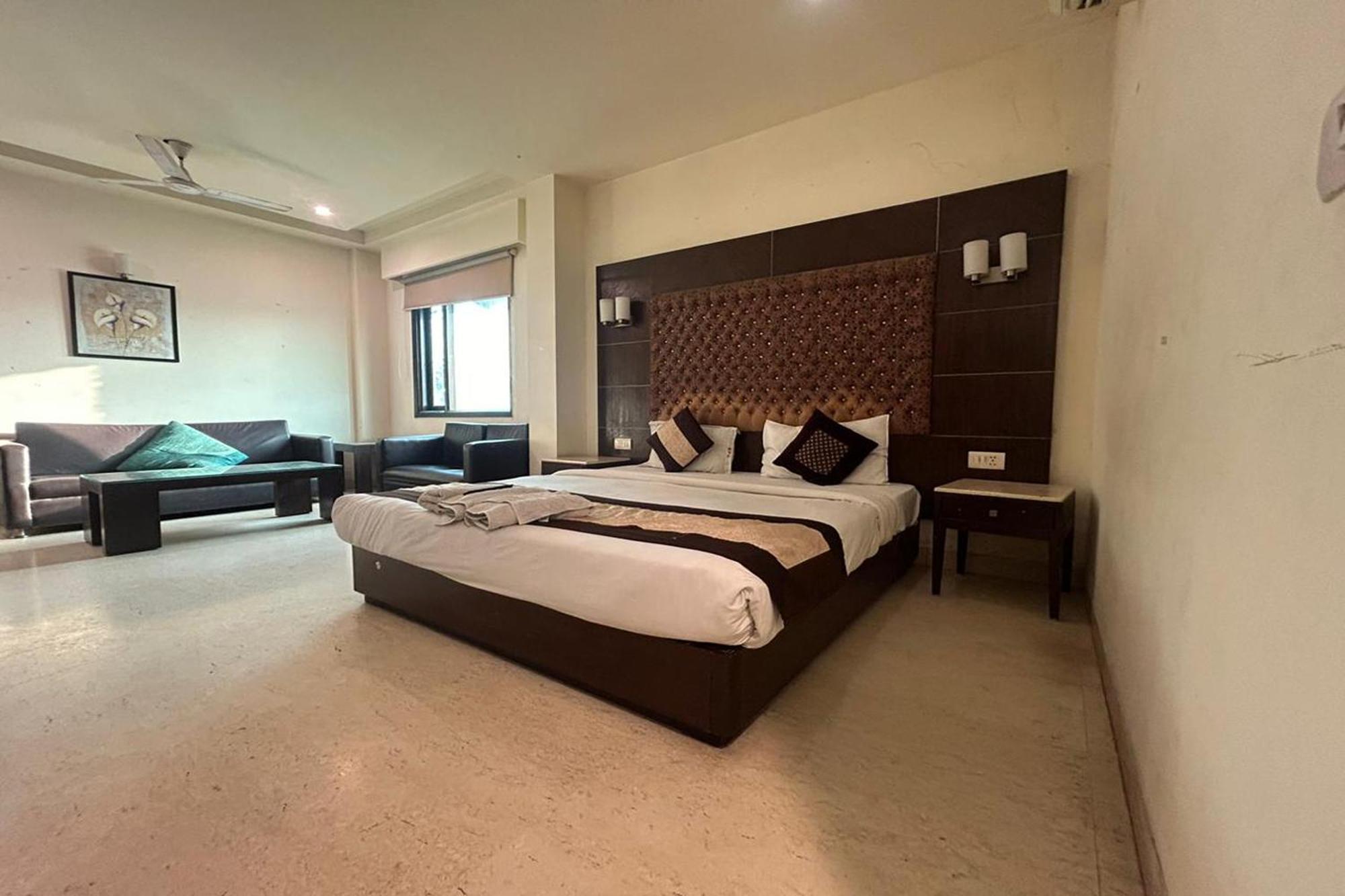 The Metropolis Guest House Near Rk Ashram Metro Station Ню Делхи Екстериор снимка