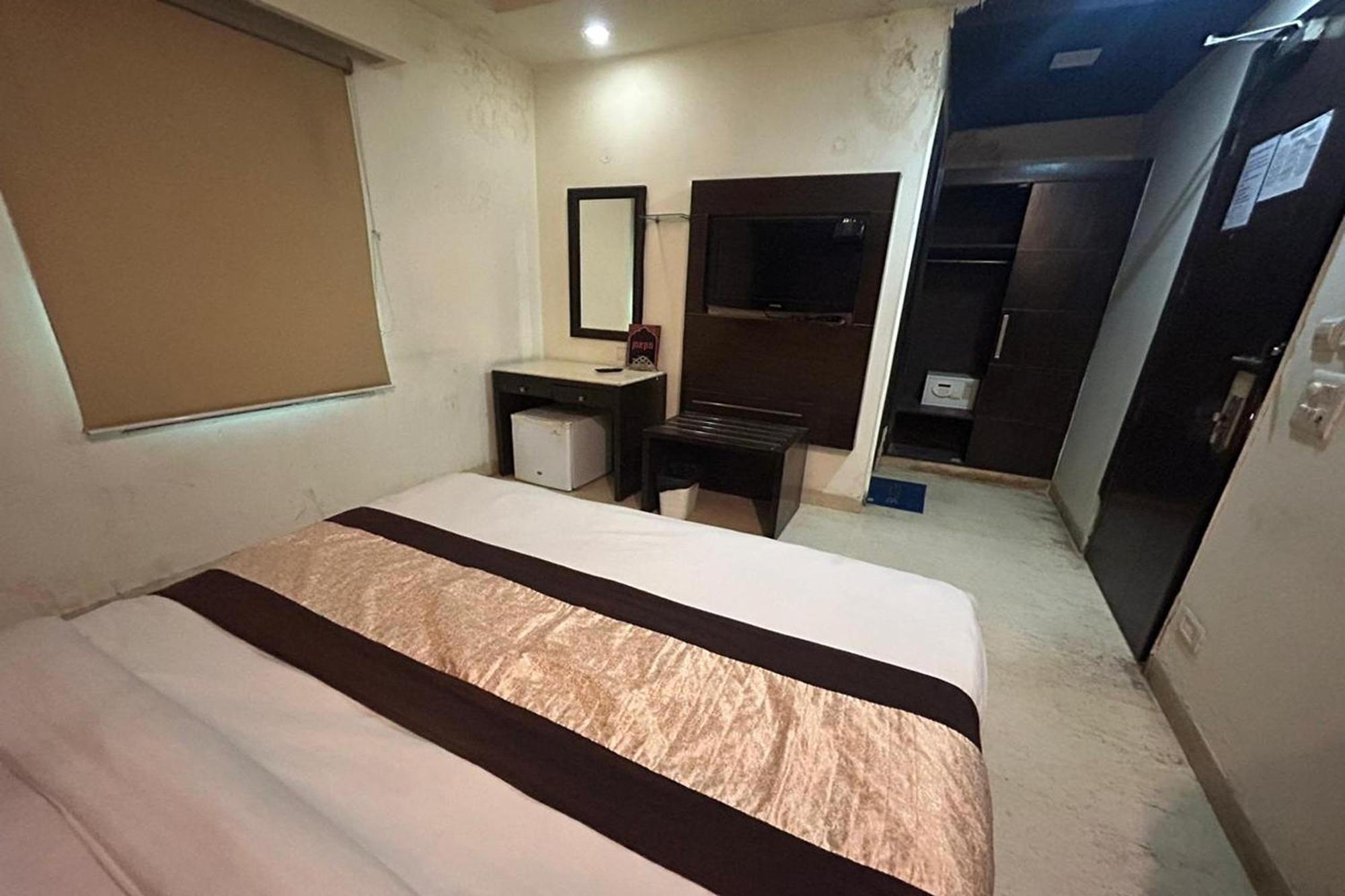 The Metropolis Guest House Near Rk Ashram Metro Station Ню Делхи Екстериор снимка