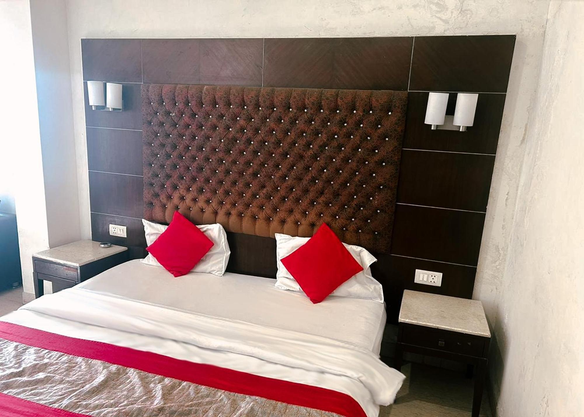 The Metropolis Guest House Near Rk Ashram Metro Station Ню Делхи Екстериор снимка