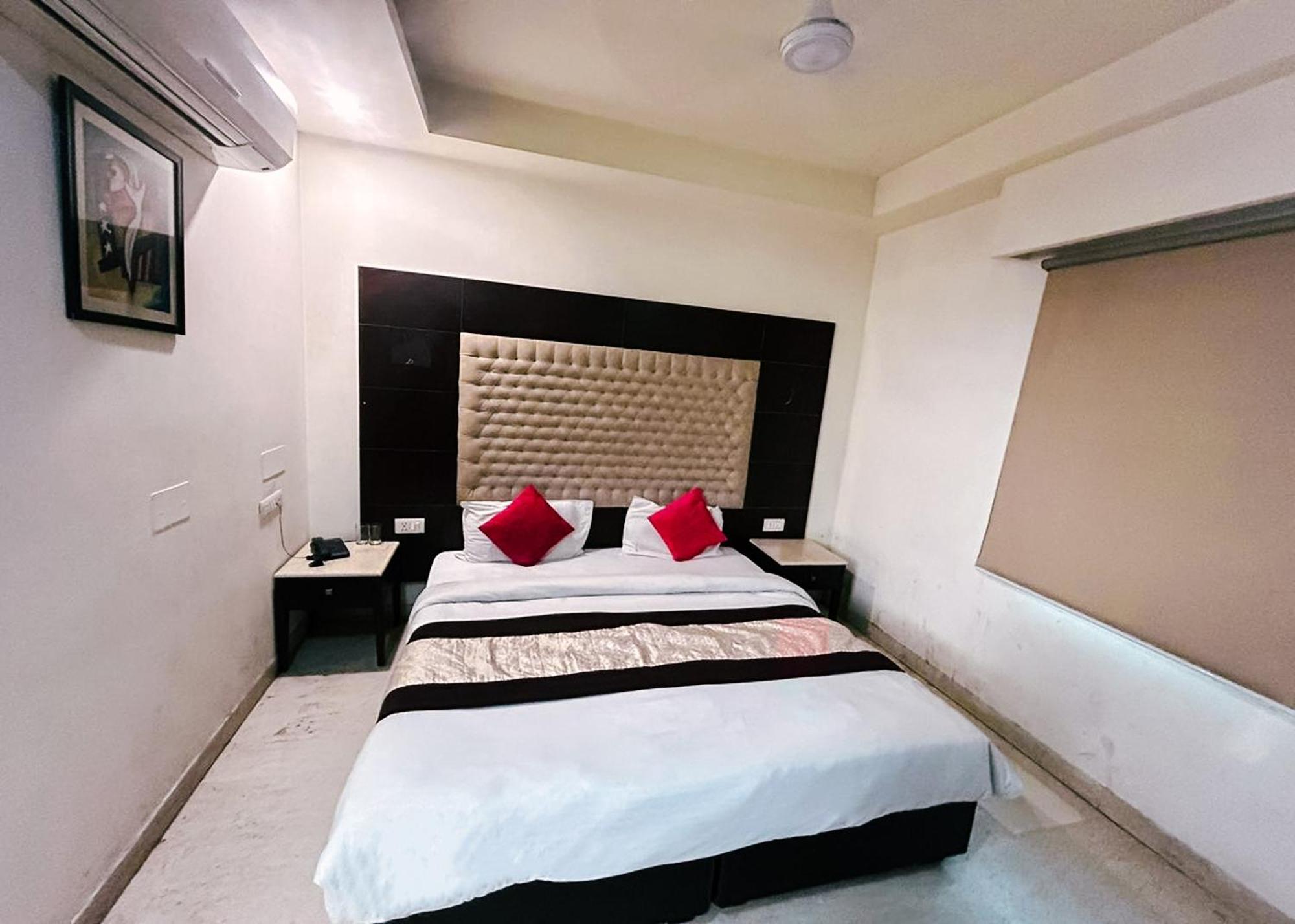 The Metropolis Guest House Near Rk Ashram Metro Station Ню Делхи Екстериор снимка